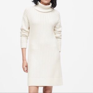 NWT Banana Republic sweater dress white M tall